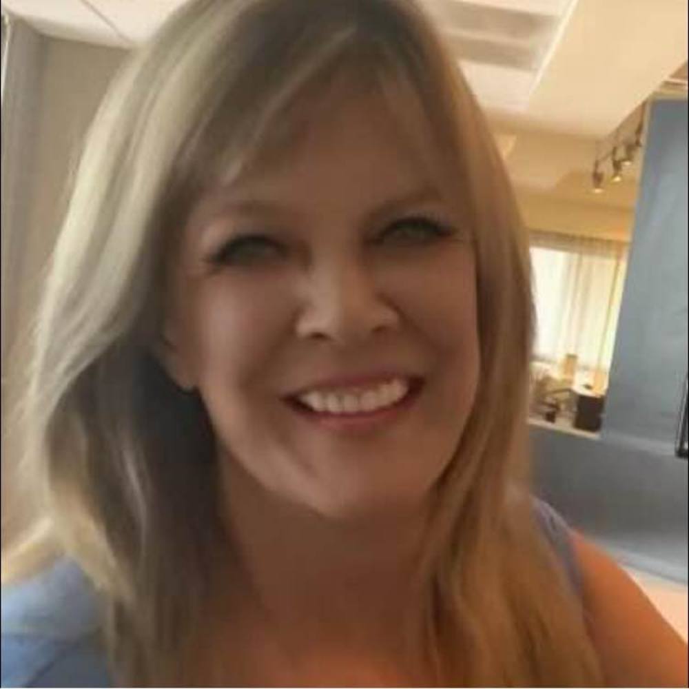 Meet your Posher, Carolyn